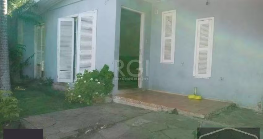 Casa para Venda - 300m², 3 dormitórios, 2 vagas - Jardim Leopoldina