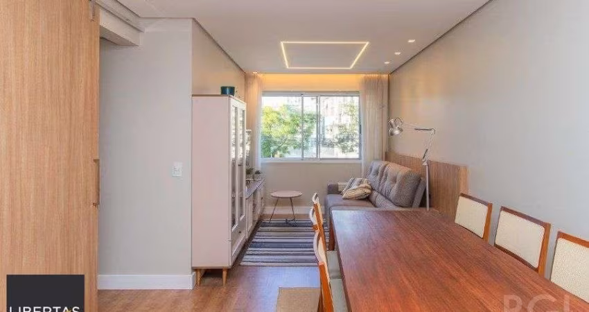 Apartamento para Venda - 74.4m², 3 dormitórios, sendo 1 suites, 1 vaga - Bairro