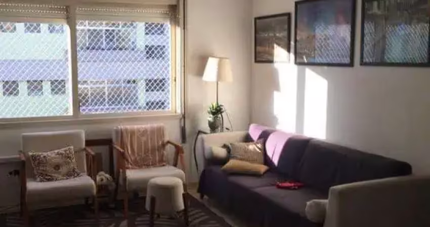 Apartamento para Venda - 83.65m²,3 quartos, sendo 1 suites, 1 vaga - Menino Deus