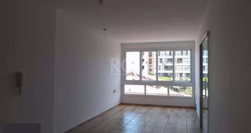 Apartamento para Venda - 92.88m², 2 dormitórios, sendo 2 suites, 1 vaga - Petrópolis