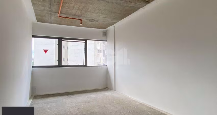 Sala comercial nova, em andar alto na Assis Brasil