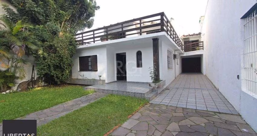 Casa para Locação/Aluguel - 240m², 4 dormitórios, 6 vagas - Nonoai