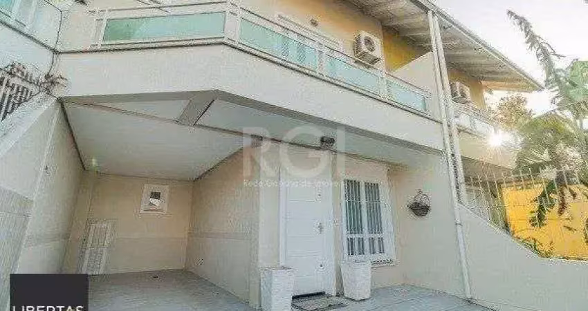Casa para venda - 137m², 3 dormitórios, sendo 3 suites, 2 vagas - hípica