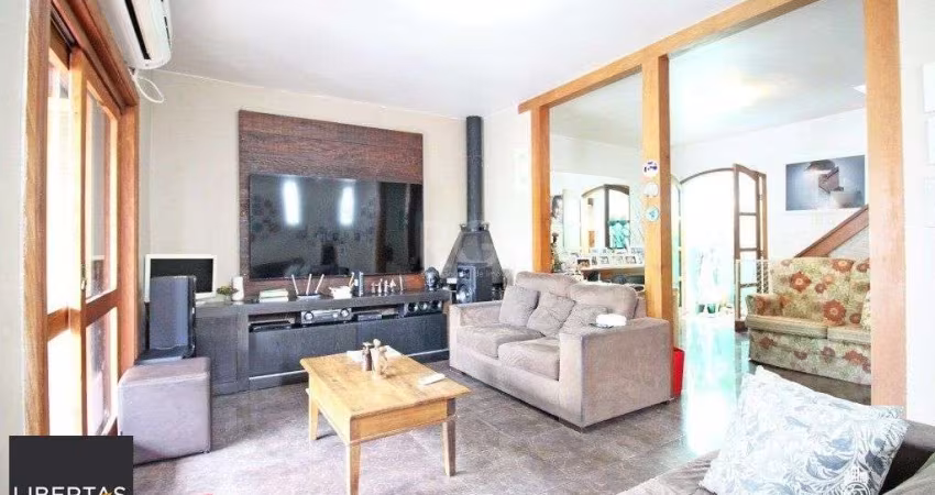 Casa para Venda - 151.36m², 3 dormitórios, sendo 1 suites, 2 vagas - Partenon