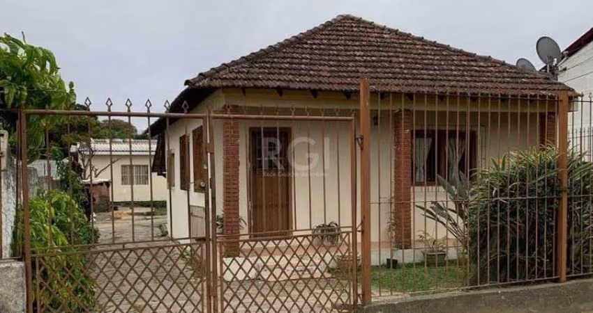 Casa para Venda - 146m², 4 dormitórios, 4 vagas - Cavalhada