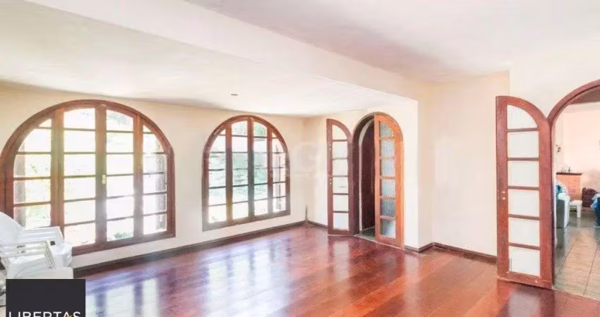 Casa para venda - 279.1m², 4 dormitórios, sendo 1 suites, 5 vagas - vila nova