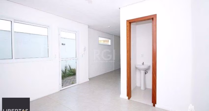 Casa Condominio para Venda - 80m², 2 dormitórios, 1 vaga - Vila Nova