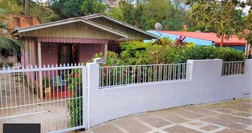Casa para Venda - 74m², 3 dormitórios, 2 vagas - Nonoai