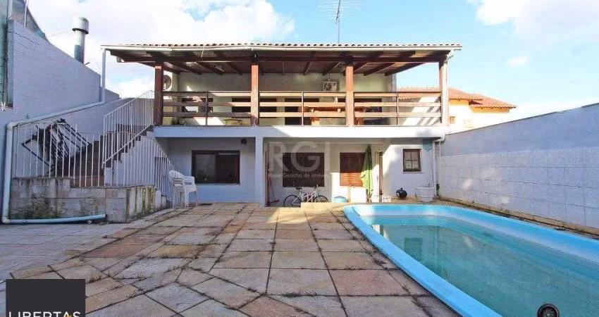Casa para Venda - 180m², 3 dormitórios, sendo 1 suites, 3 vagas - Parque dos Maias