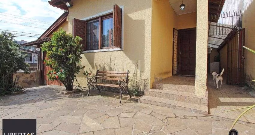 Casa para Venda - 150m², 2 dormitórios, 2 vagas - Nonoai