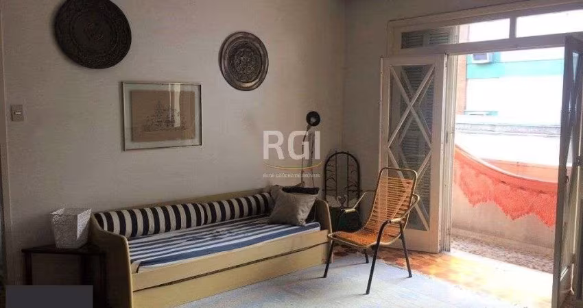 Apartamento para Venda - 142m², 3 dormitórios, 1 vaga - Bom Fim