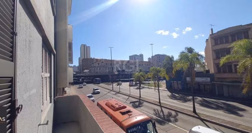 Predio para Venda - 300m², 0 dormitórios, Floresta
