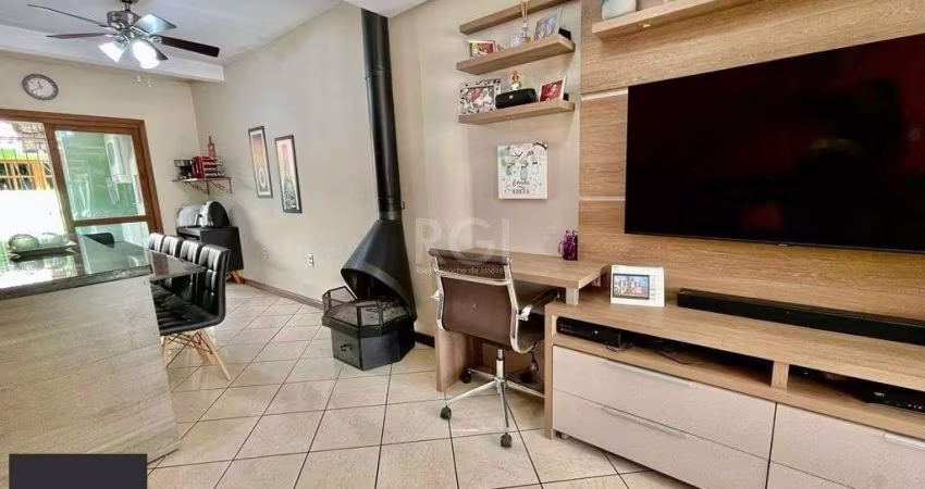 Casa para Venda - 90.34m², 2 dormitórios, sendo 1 suites, 1 vaga - Vila Nova, Porto Alegre