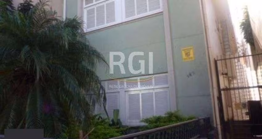 Casa para Venda - 163m², 5 dormitórios, Cidade Baixa