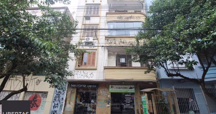 Apartamento para Venda - 61.8m², 2 dormitórios, sendo 1 suites, Cidade Baixa