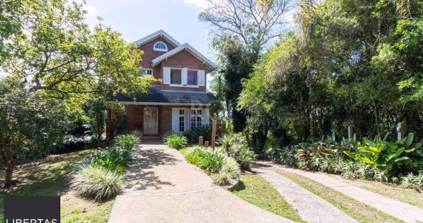 Casa para Venda - 352.19m², 4 dormitórios, sendo 1 suites, 4 vagas - Belém Novo
