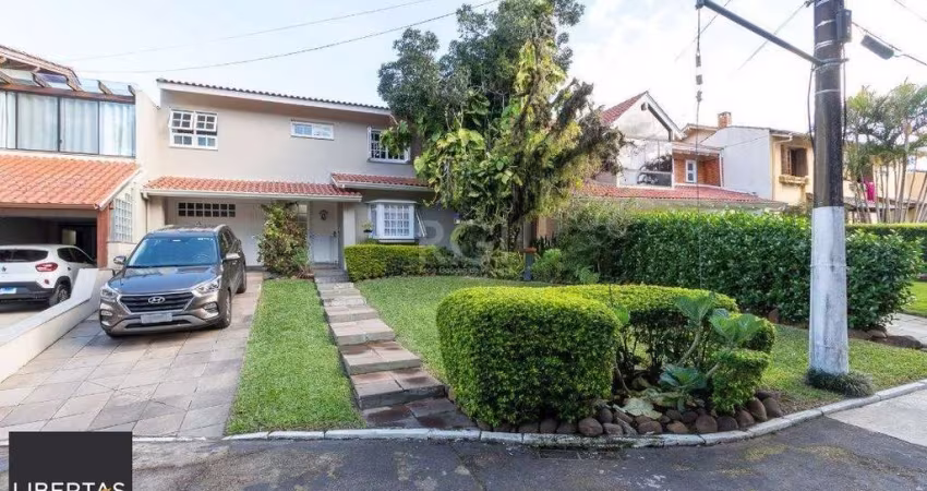Casa Condominio para Venda - 300m², 4 dormitórios, sendo 2 suites, 2 vagas - Ipanema