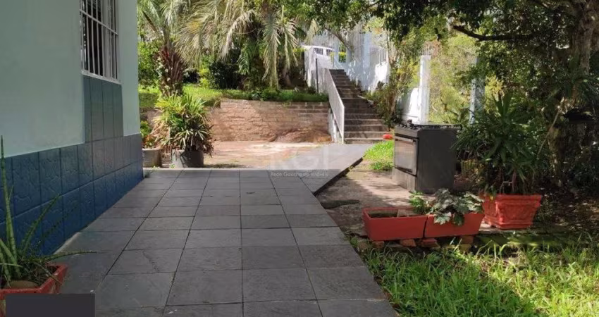 Casa para Venda - 90m², 3 dormitórios, Camaquã