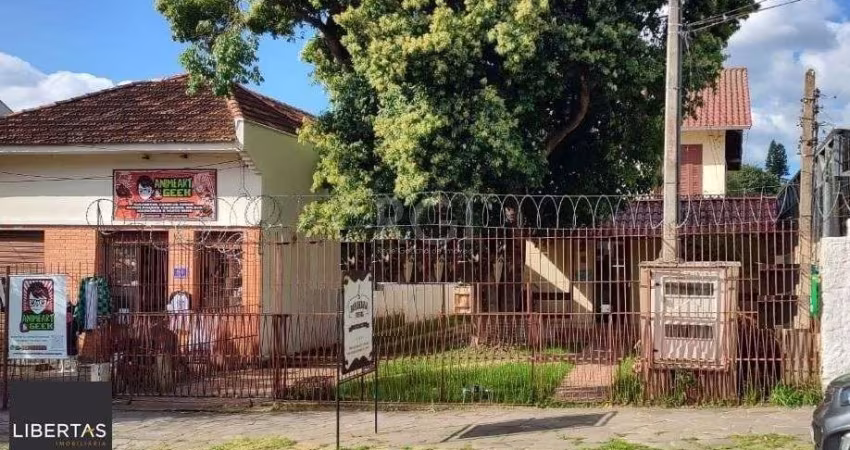 Casa para Venda - 700m², 2 dormitórios, Tristeza