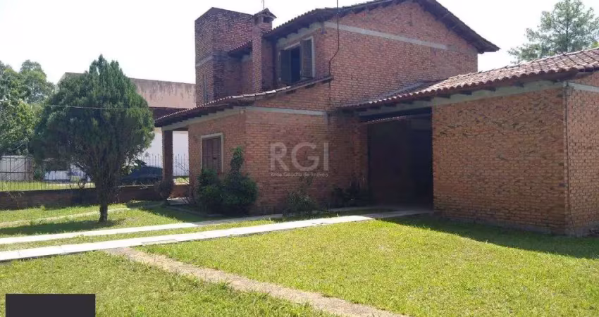 Casa para venda com 2 dormitórios e 3 vagas no bairro belém novo