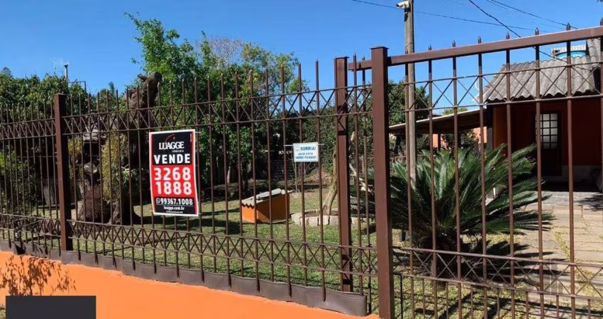 Casa para Venda - 90m², 3 dormitórios, 2 vagas - Hípica