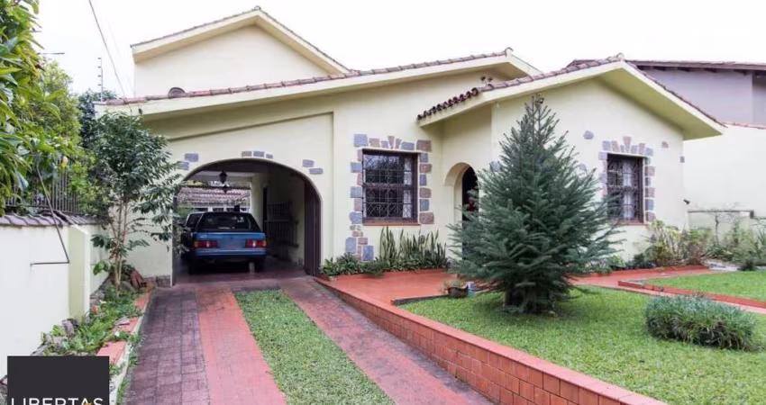 Casa para Venda - 228.93m², 4 dormitórios, sendo 3 suites, 3 vagas - Vila Assunção