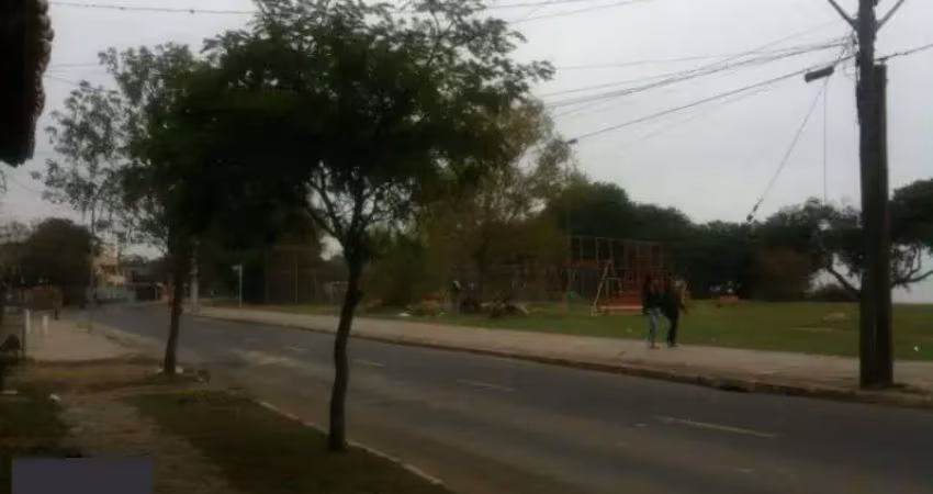 Terreno à venda na Avenida Guaíba, 12740, Serraria, Porto Alegre