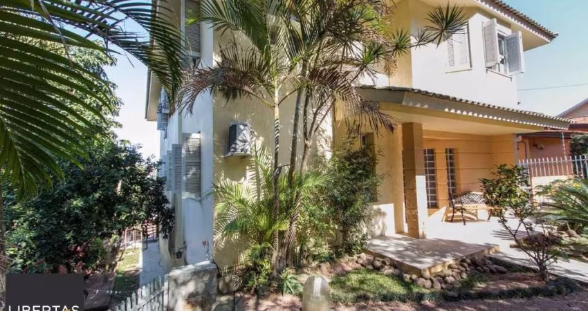 Casa para Venda - 393.58m², 4 dormitórios, sendo 2 suites, 6 vagas - Vila Assunção