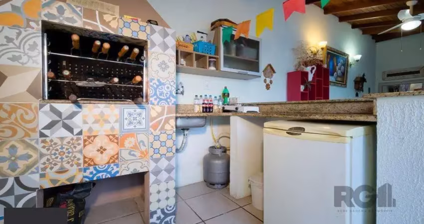 Casa em condomínio fechado com 3 quartos à venda na Avenida Eduardo Prado, 2050, Cavalhada, Porto Alegre