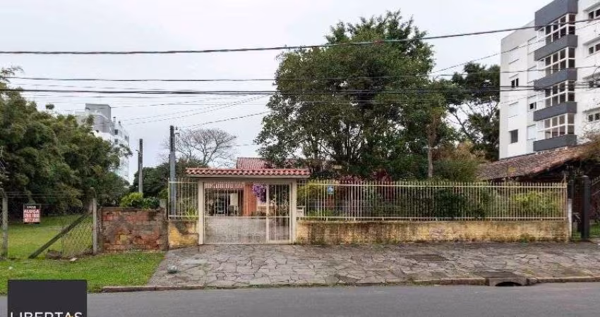 Casa para Venda - 231.72m², 4 dormitórios, sendo 1 suites, 3 vagas - Tristeza