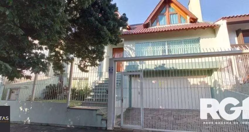 Casa com 5 quartos à venda na Rua Maestro Salvador Campanella, 46, Jardim Itu Sabará, Porto Alegre