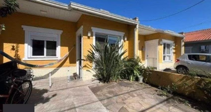 Casa de Condomínio em Hípica