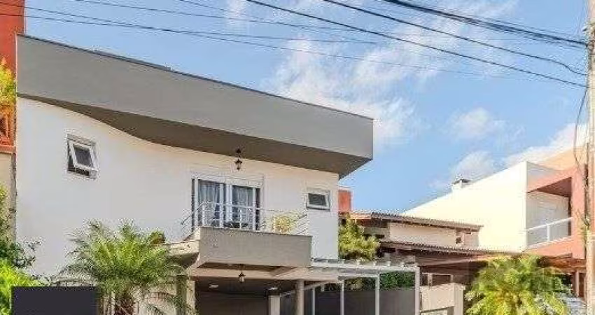 Casa de Condomínio em Hípica