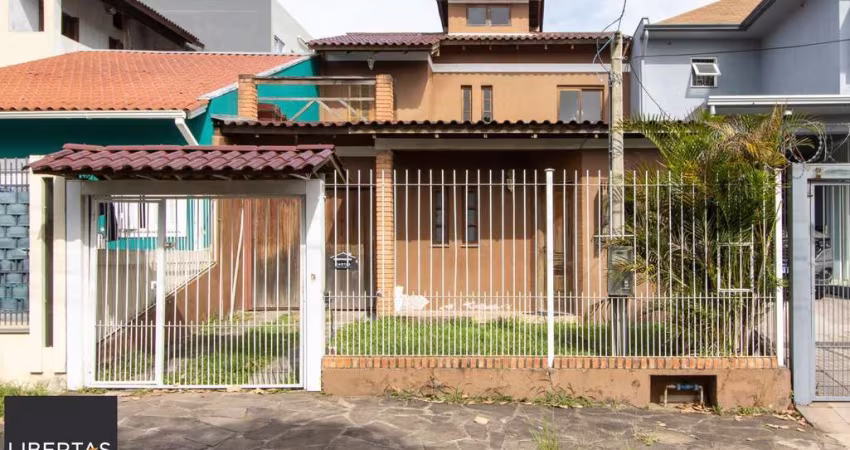 Casa/Sobrado  4 dormitórios com piscina