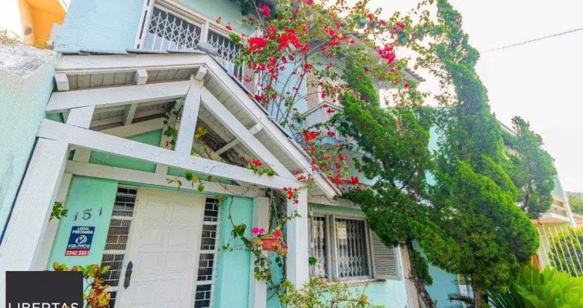 Casa com 3 suítes e muito mais!