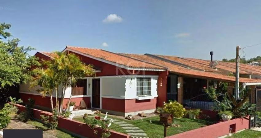Casa de esquina bairro Hípica - 3 dormitórios