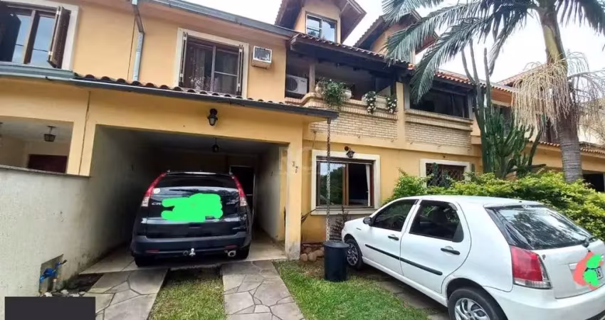 Casa com 3 quartos à venda na Avenida da Serraria, 2222, Espírito Santo, Porto Alegre