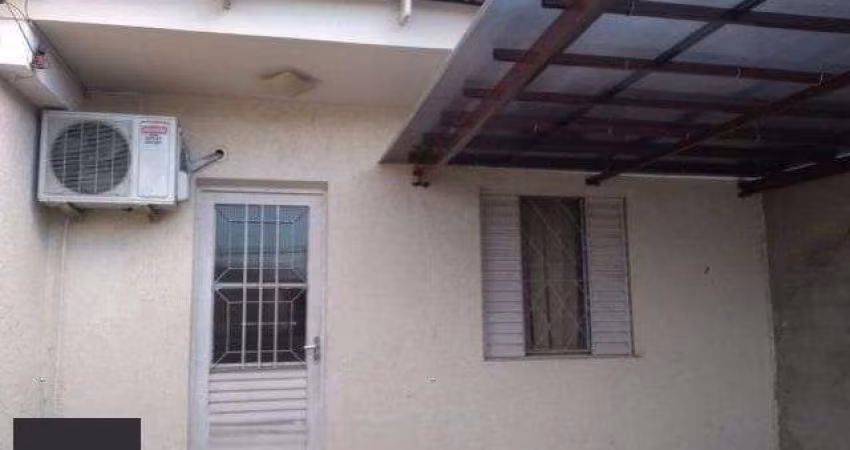 Casa no bairro Hípica - 3 dormitórios