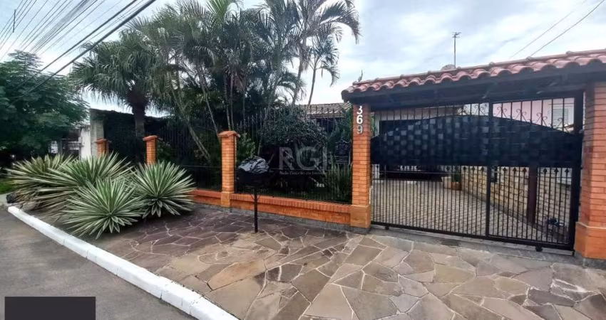 Casa no bairro Restinga - 2 dormitórios