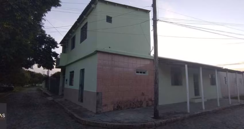 Casa no bairro Restinga - 4 dormitórios