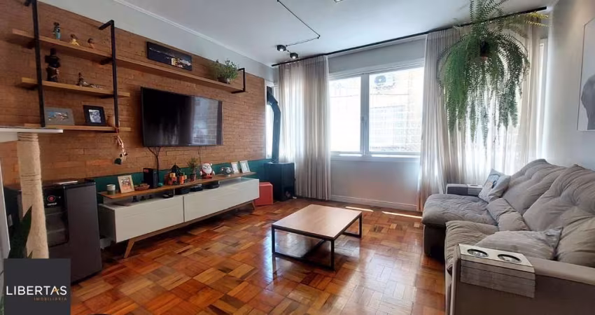 APARTAMENTO REFORMADO, 3 DORM. + VAGA, PRÓXIMO A REDENÇÃO