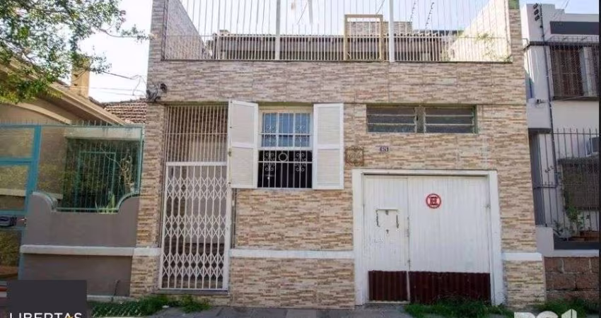 CASA A VENDA NA OLAVO BILAC, 3 DORMITÓRIOS.