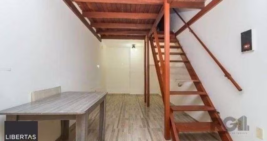 Apartamento estilo Stúdio com mezanino de 1 dormitório, Partenon