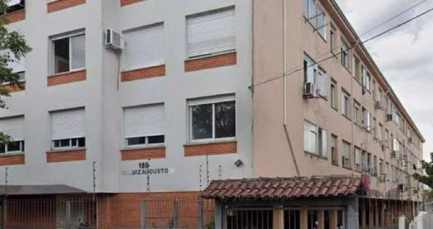 Apartamento sem mobiliado, de 1 amplo dormitório transformado em 2 dormitórios, no bairro Partenon, em Porto Alegre RS