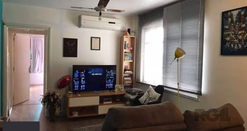 Apartamento 1 dormitórios à venda São João Porto Alegre/RS