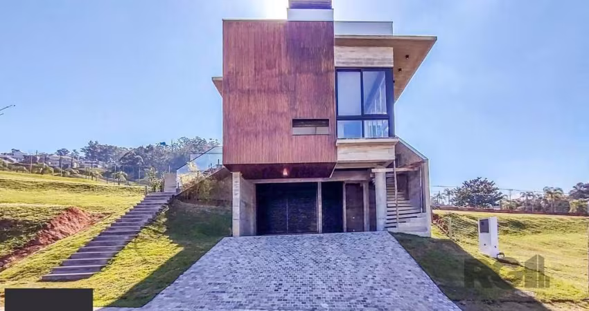 Casa de Condomínio em Alphaville