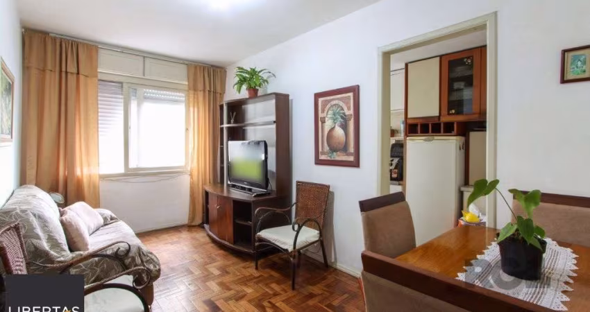 Apartamento com 1 dormitório no bairro Cristal.