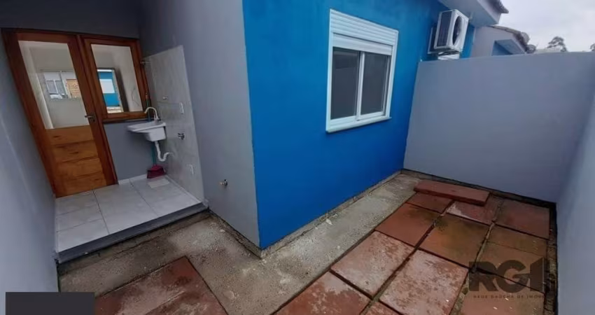 Casa para venda, 46m², 2 dormitórios, Ponta Grossa