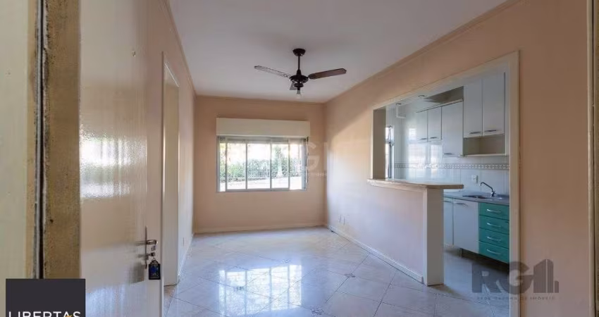 Apartamento de 1 dormitório, com vaga de garagem escriturada, próximo da Av. Otto Niemeyer.
