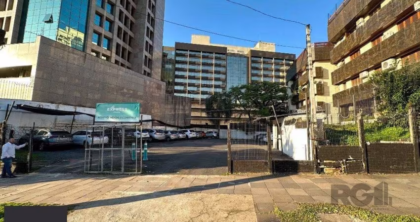 Terreno comercial para  Comprar no Bairro Auxiliadora, Porto Alegre.